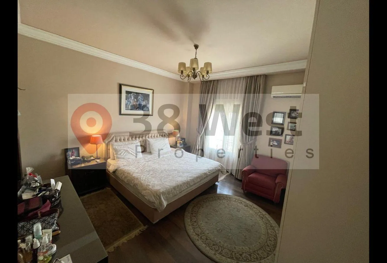 Sale in Beverly Hills Road: Your penthouse with Prime Location &amp; Special Price