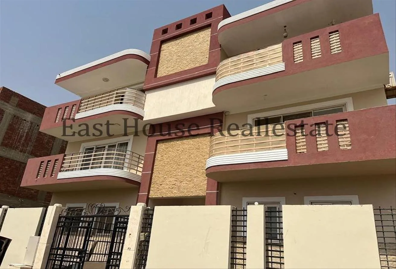 Rent in El Banafseg 9: Apartment for rent, administrative, Banfsaj 9, clo