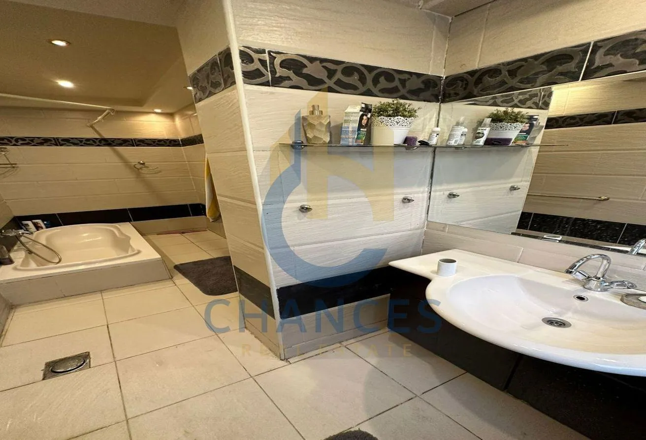 Gallery Image 12