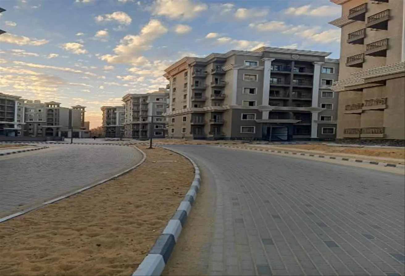 Sale in Amorada: Apartment for sale finished In Fifth Settlement