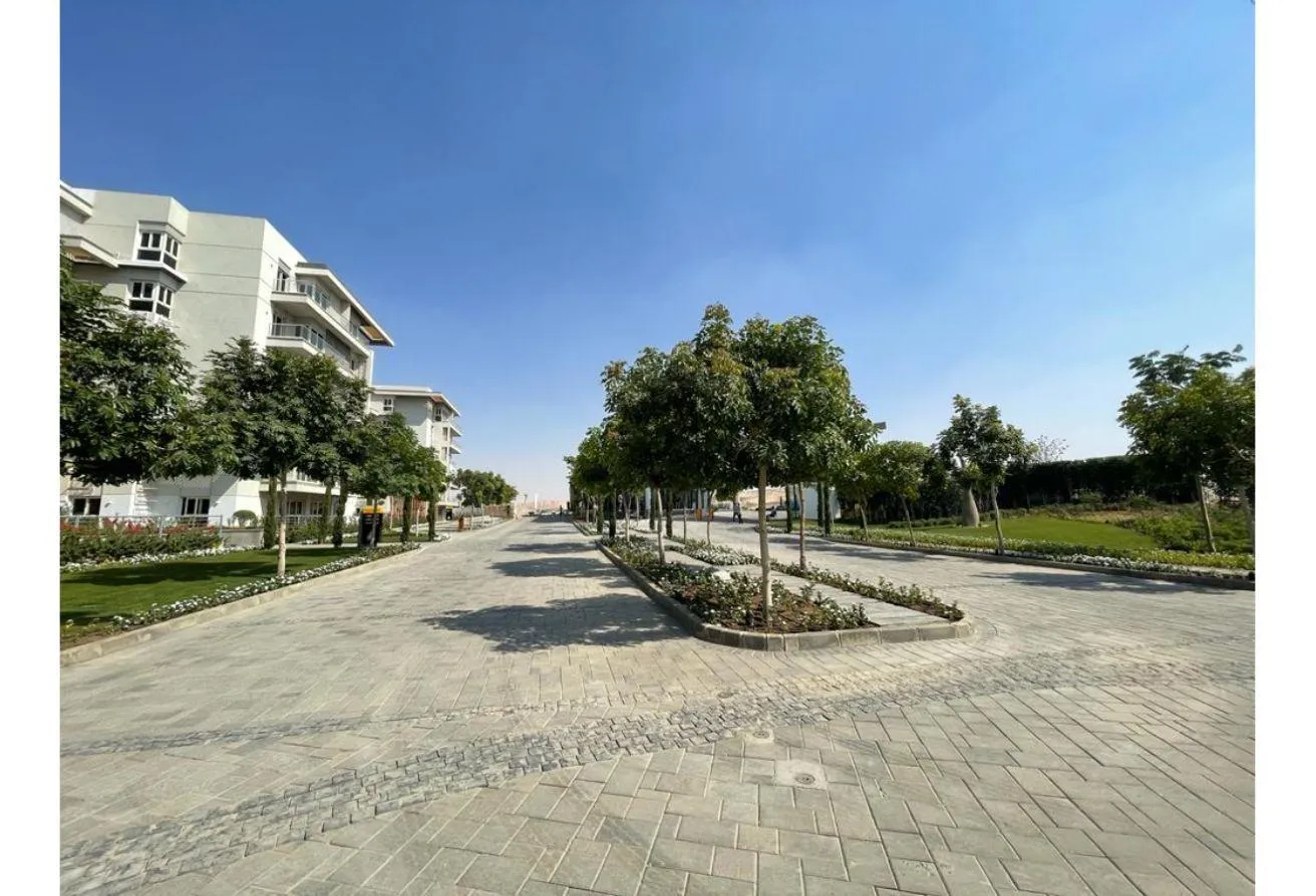 Sale in Mountain View iCity: Sky loft for sale in MountainView iCity New Cairo