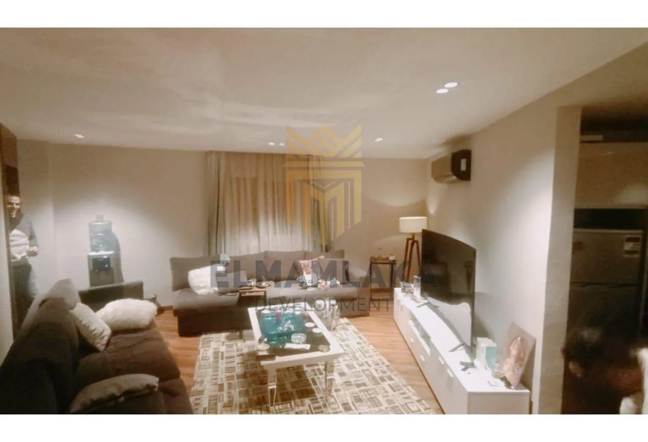 Gallery Image 12