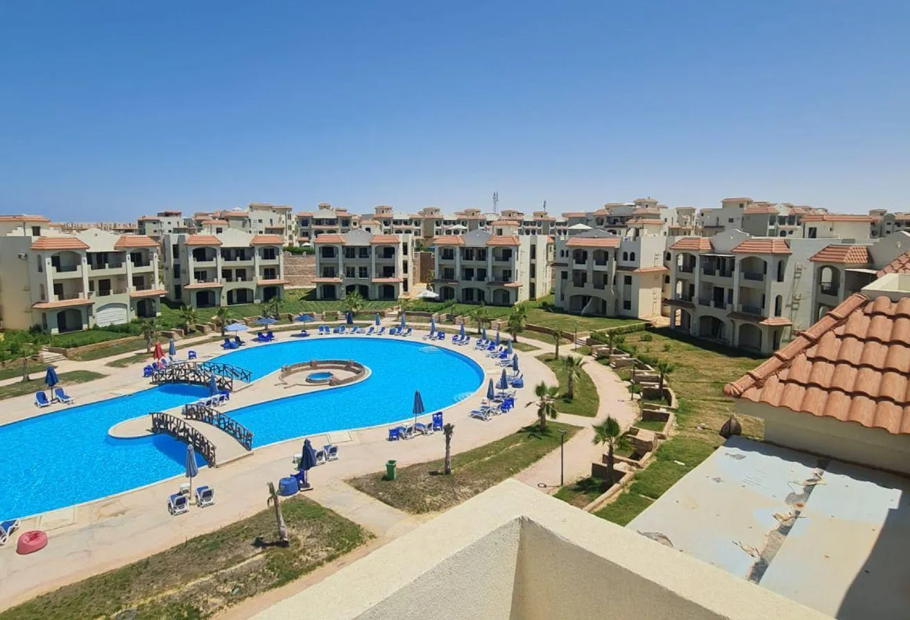 Sale in Qesm Ad Dabaah: Chalet with roof for sale (Lasierena) 105 m