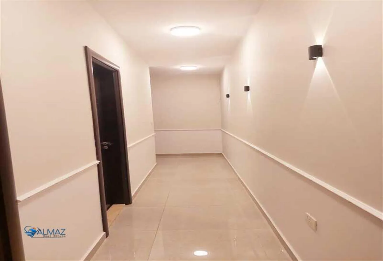 Gallery Image 10