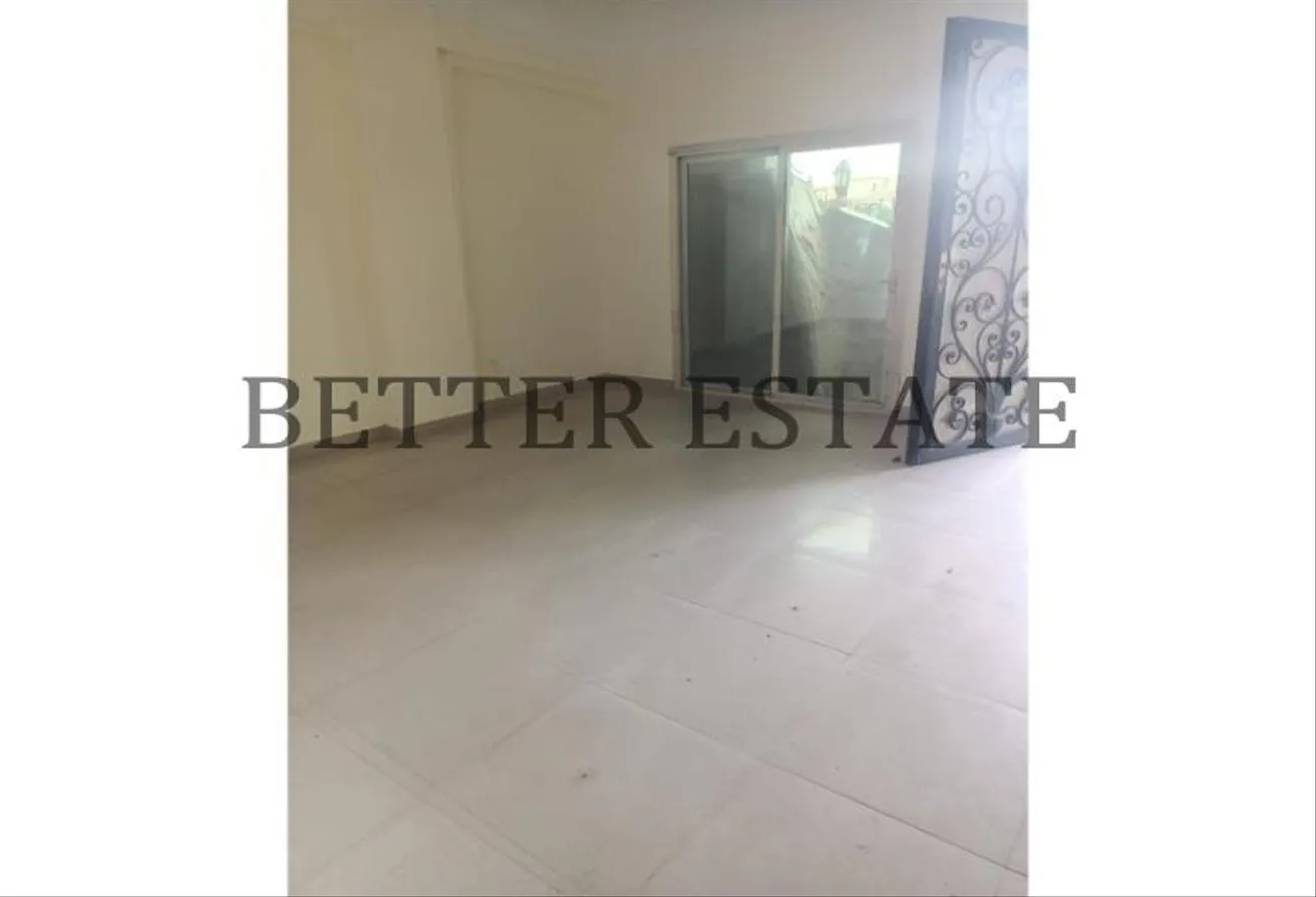 Sale in Al Sadat Axis: Shop2 minutes from Degla Club_15% down payment