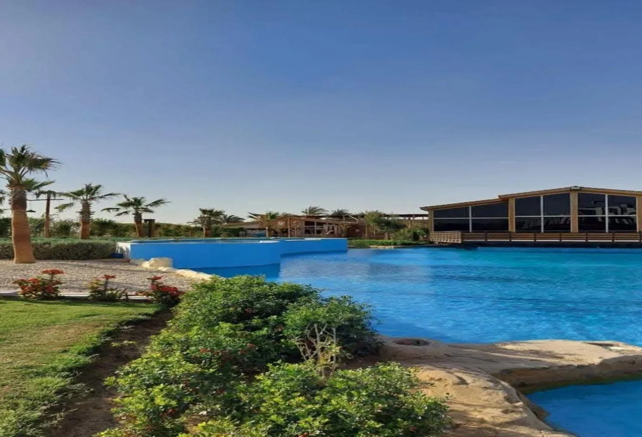 Sale in Dara Gardens: RTM Town house for resale in Dara gardens comp.