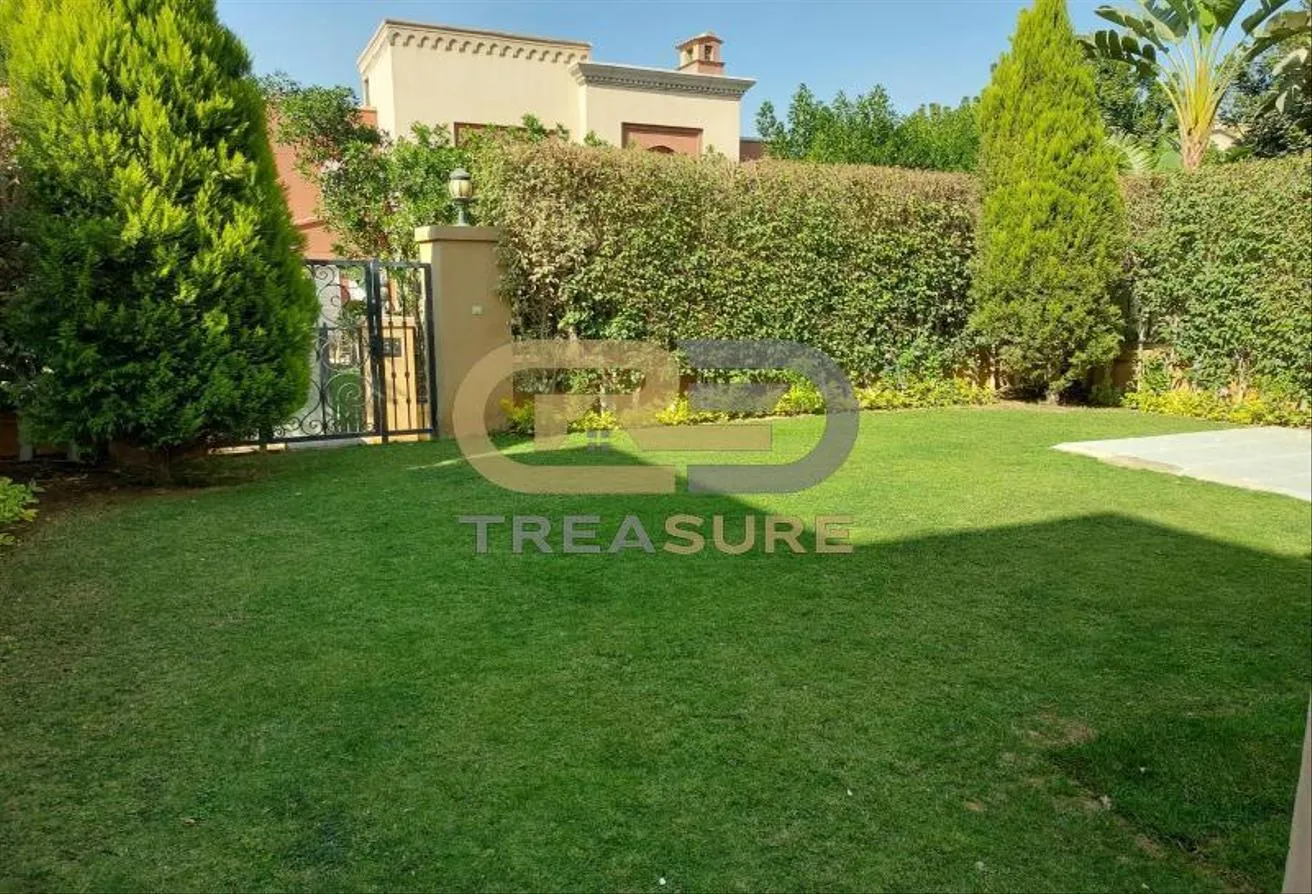 Rent in Mivida: Luxury hotel apartment to rent furnished at Mivida
