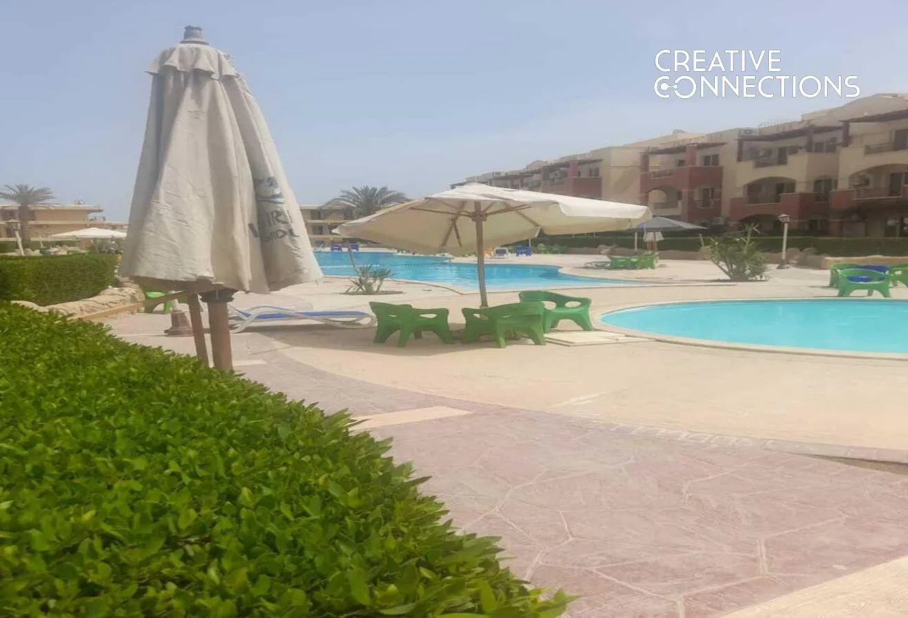 Sale in Lasirena Palm Beach: Ground floor chalet with garden for sale in La Sir