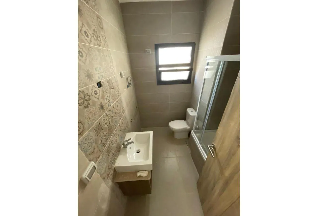 Gallery Image 16