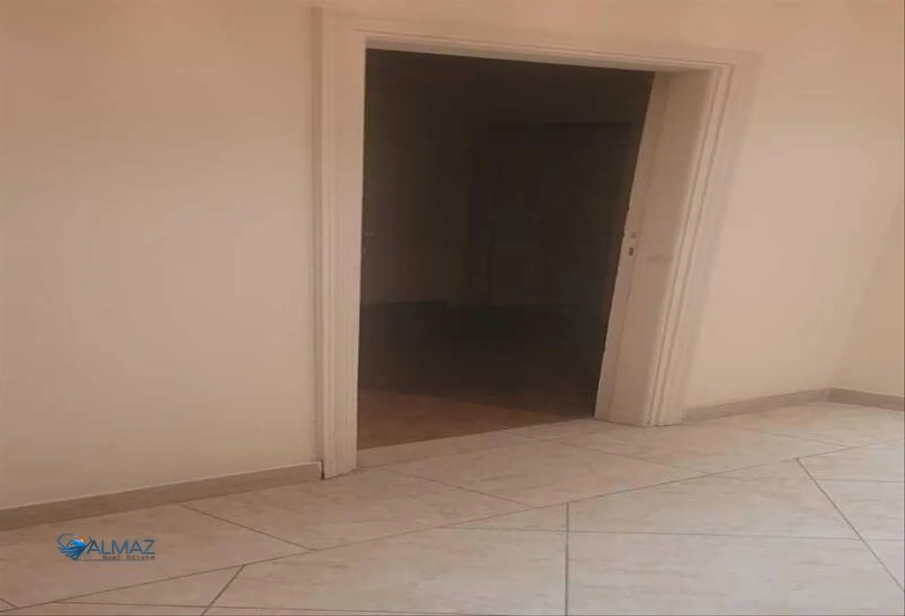 Gallery Image 14