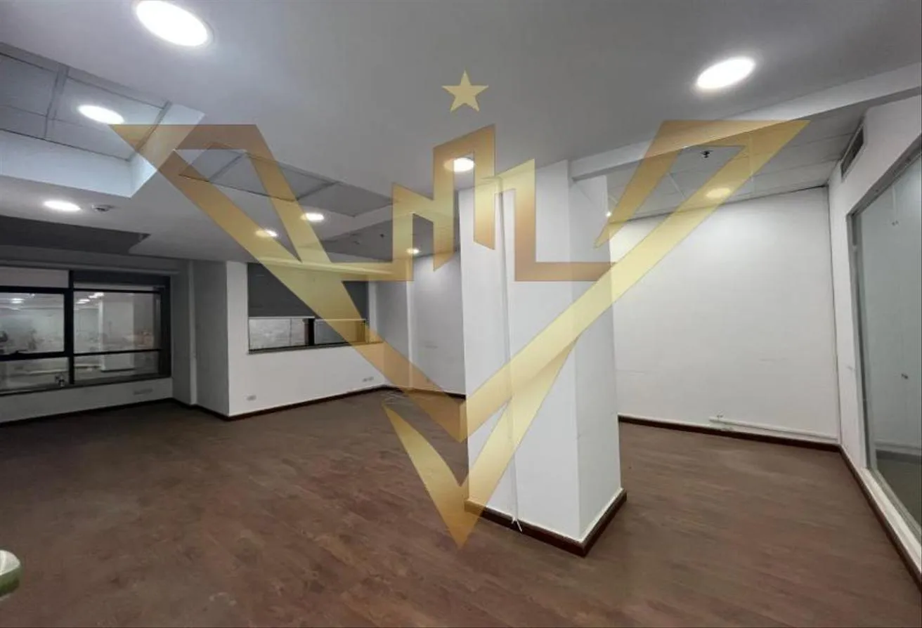 Rent in Premium Business Center: Admin Building Behind Dusit With Central AC's