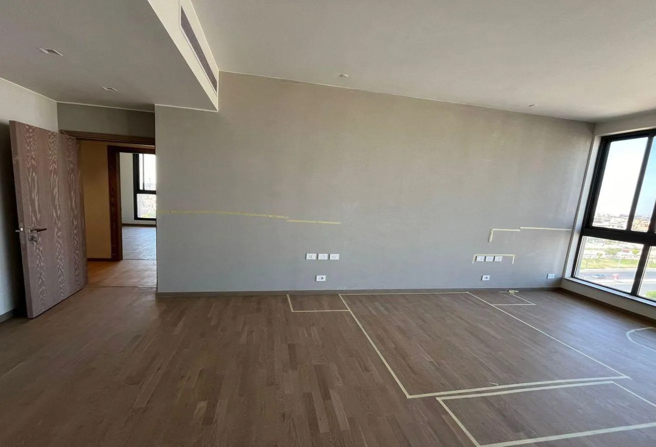 Sale in Aeon: Prime located serviced apartment in Aeon Towers