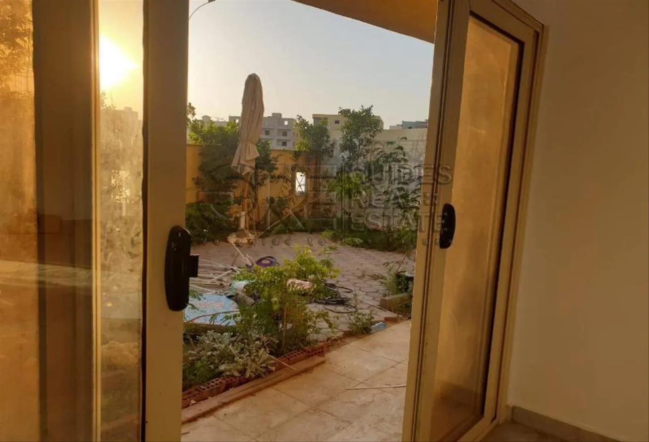 Rent in Touristic Zone 6: Duplex for sale in the sixth tourist area
