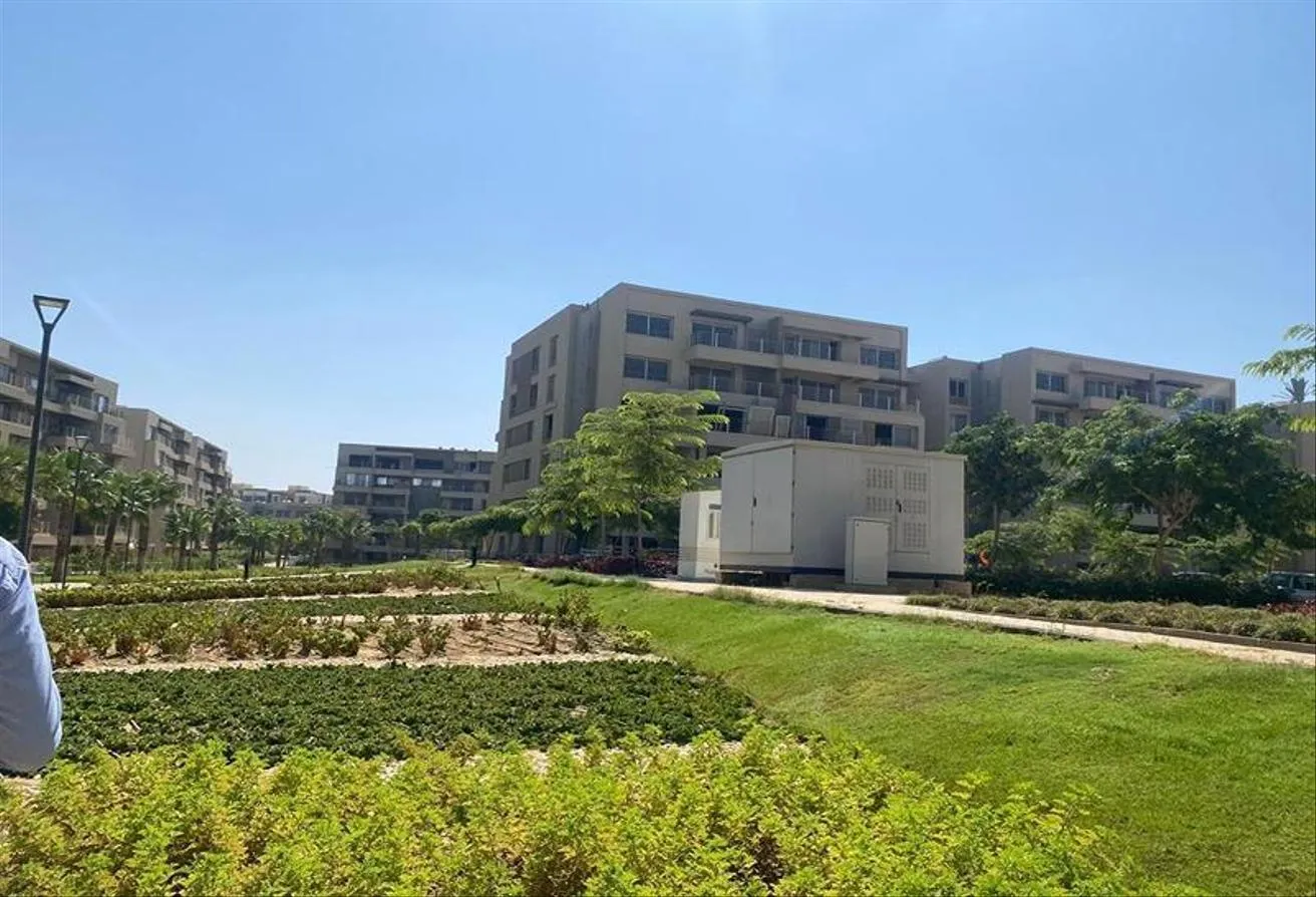 Sale in Capital Gardens   Palm Hills: لقطه علي 12 سنه غرفه نوم واحده بالم هيلز التجمع