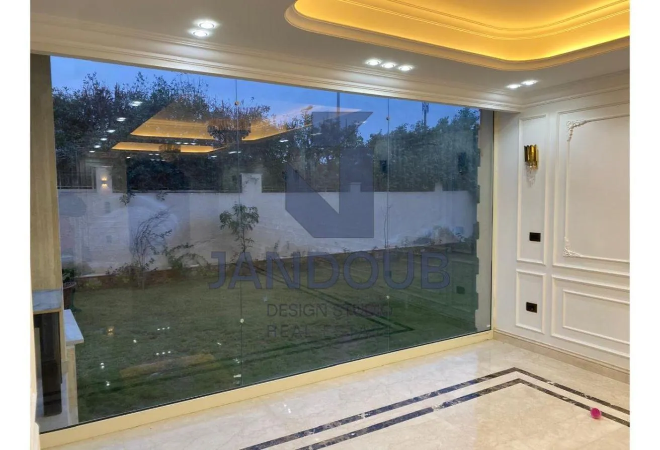 Sale in Zizinia Gardens: villa For sale in Zizinia Gardens