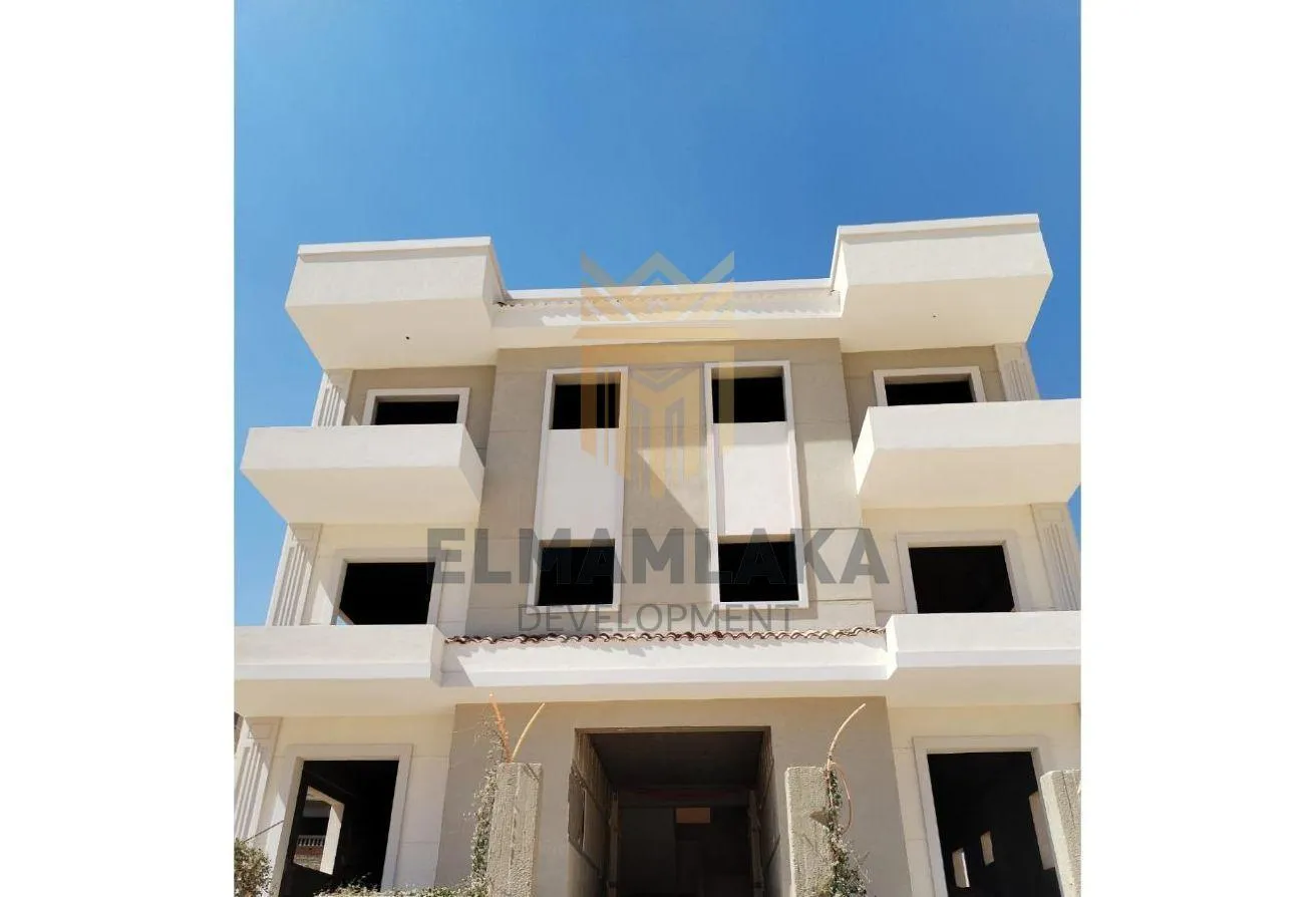 Sale in Touristic Zone 3: Duplex 220 sqm for Sale – Third Tourist Area