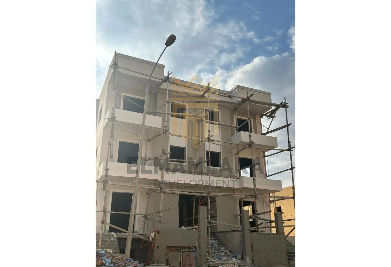 Sale in Touristic Zone 3: Apartment for sale next to Mall of Arabia, 188 sqm