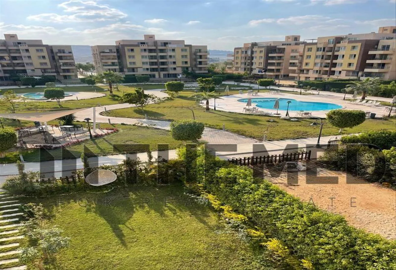البيع في بروميناد ريزيدنس: شقة للبيع خلف مسجد الشرطه, بجراج خاص وتطل على مسبح 