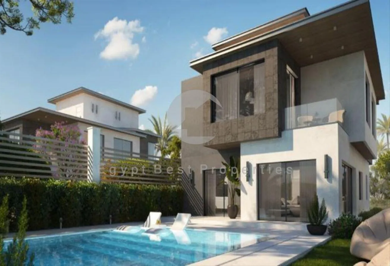 Sale in Kingsway: للبيع فيلا 180م في ماونتن فيو بتقسيط علي 9 سنوات