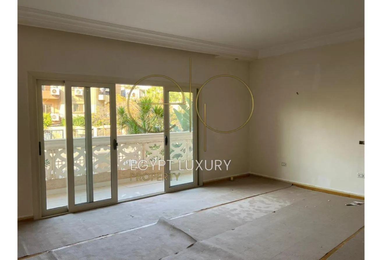 Rent in Beverly Hills Road: For Rent Clinic 55meters Superlux in Beverly Hills