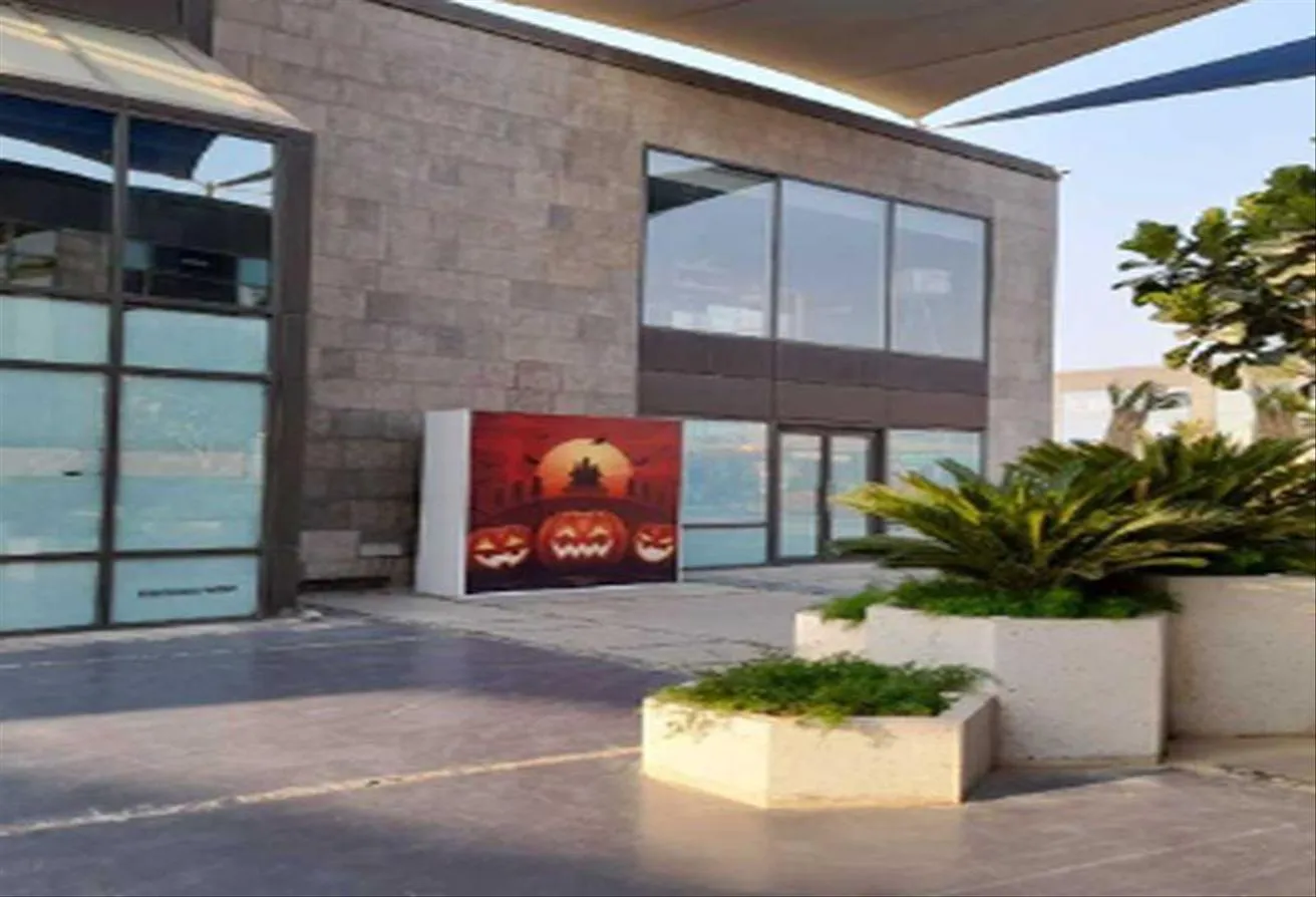 Gallery Image 4