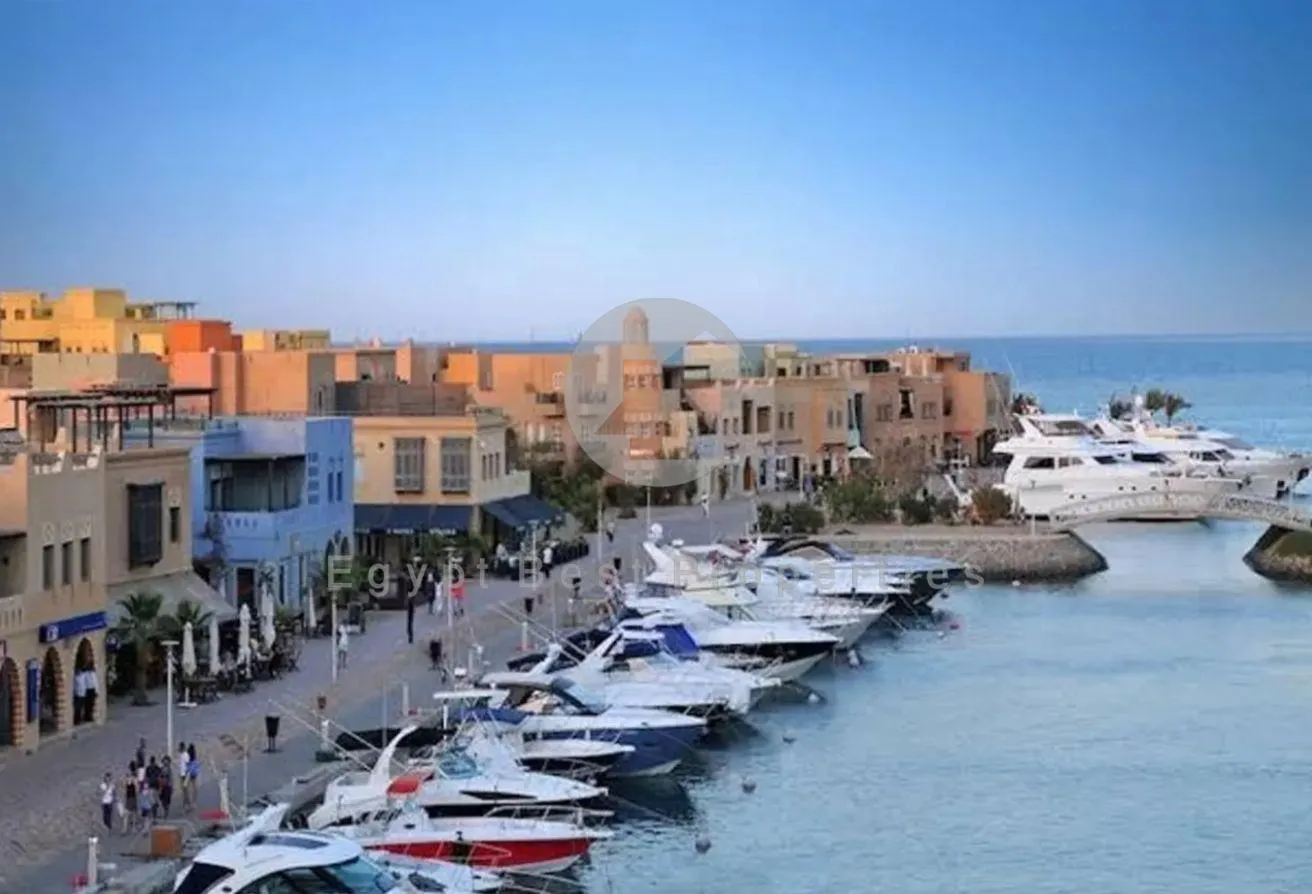 البيع في نورث باي: TwinHouse For Sale @ NorthBay,GONA 15%Dp On Lagoon 