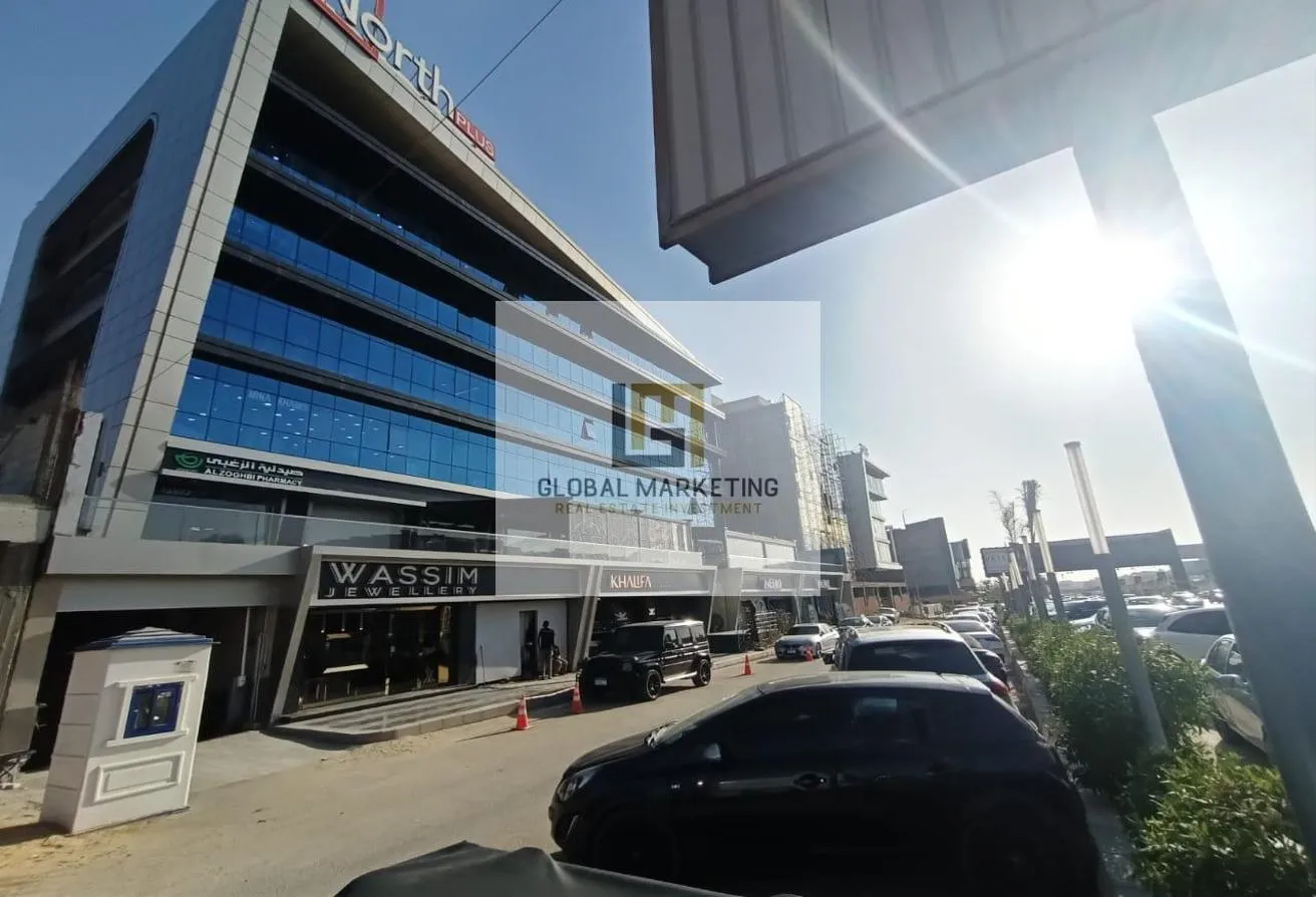 Sale in North Plus Mall: Shop 208m for sale in a mall on North 90th Street