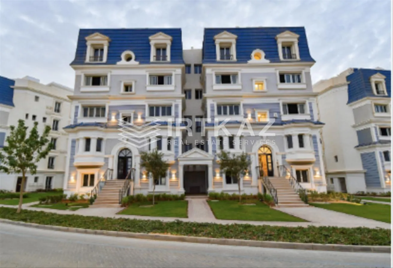 Sale in Mountain View Executive Residence Katameya: RESALE Penthouse with Roof Ready To Move in MV