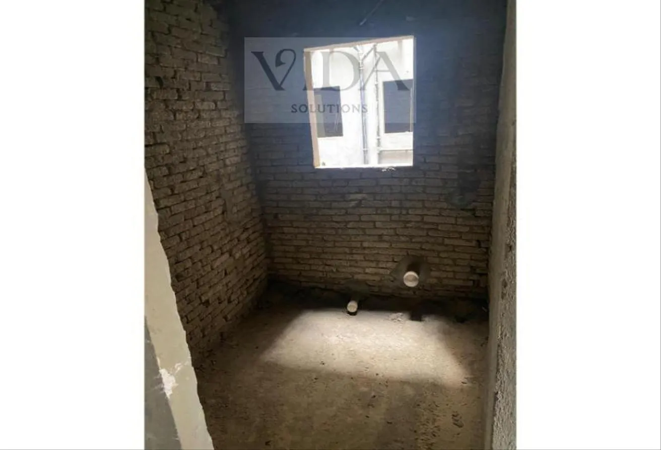 Sale in Cairo University Compound: Apartment in a prime location in the heart