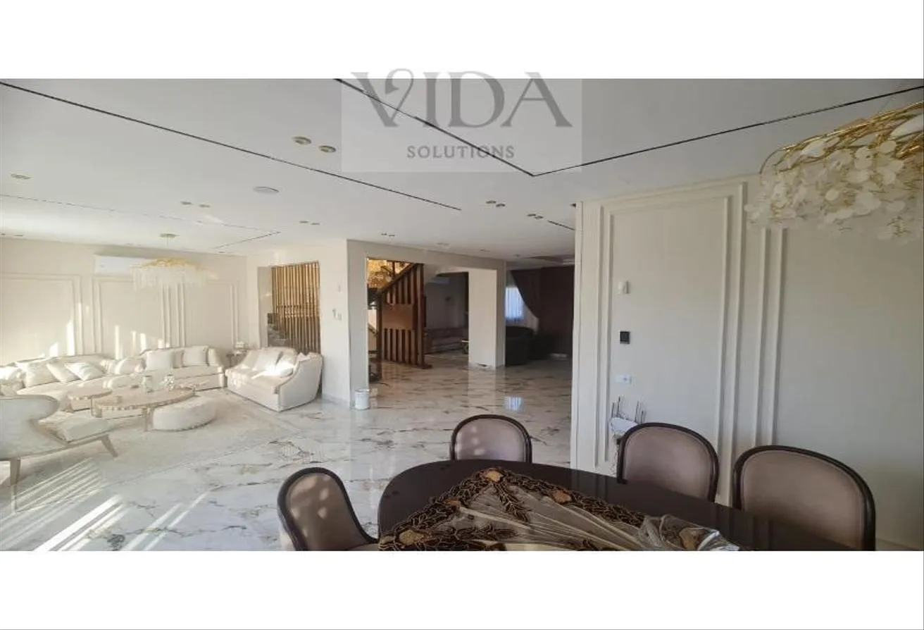 Gallery Image 10