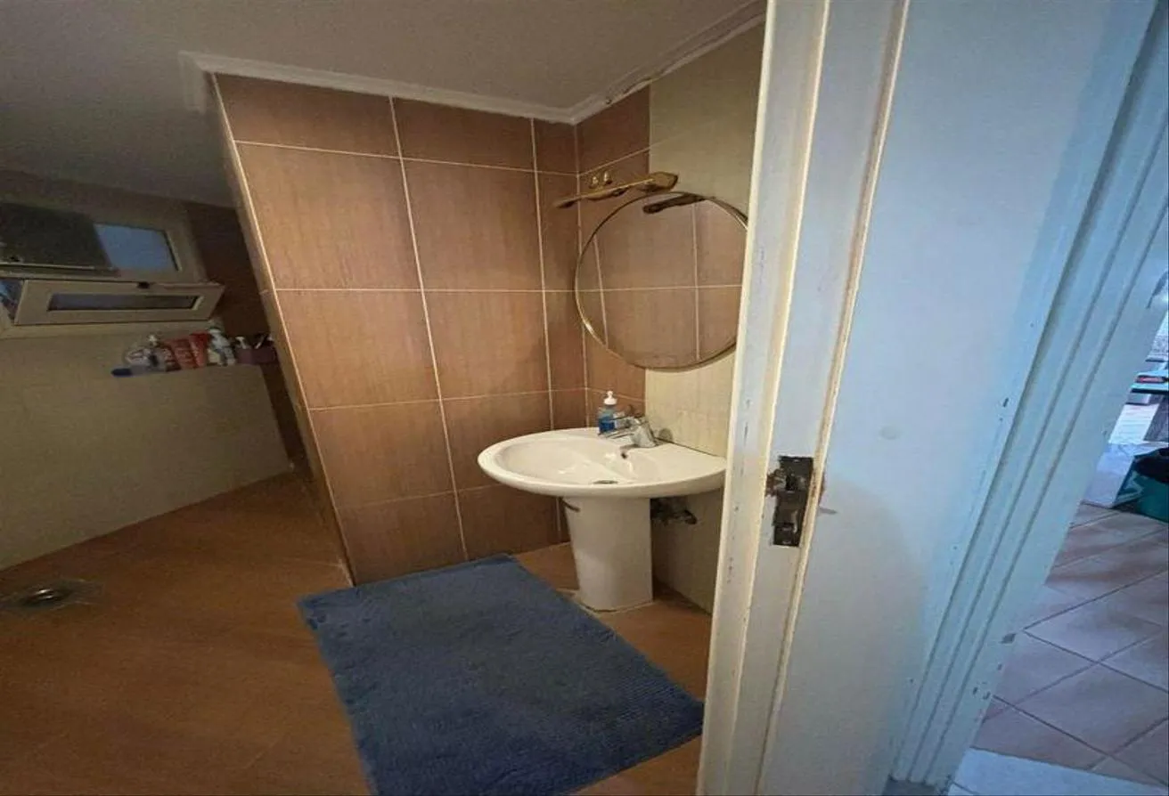 Gallery Image 9