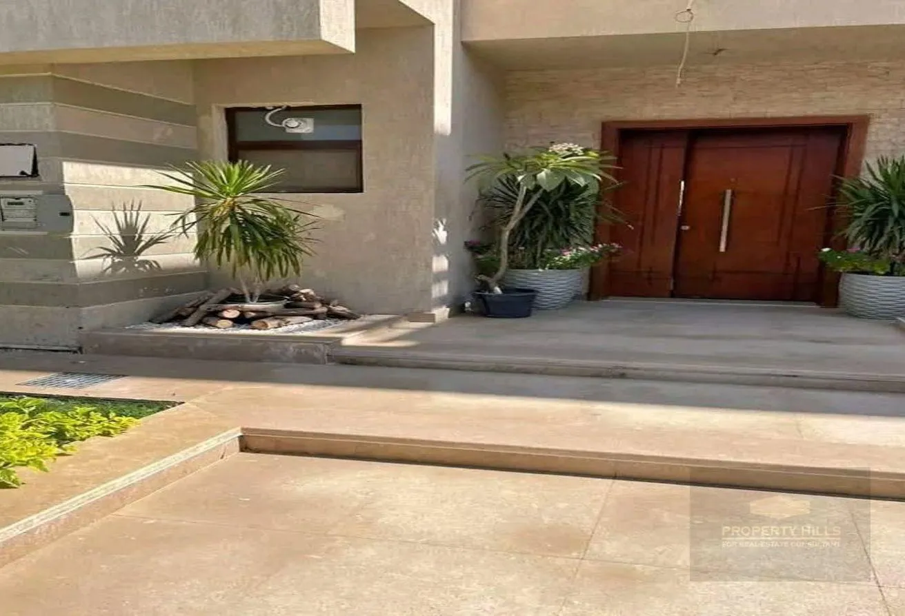 Sale in Rock Eden: Special Price Ready to move villa over 10 years