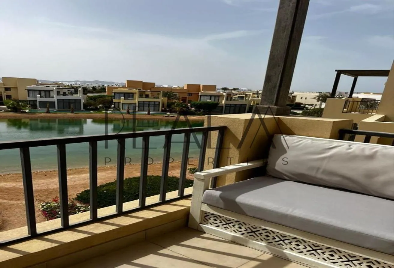 Sale in Tawila: ready to move prime view prime position low price