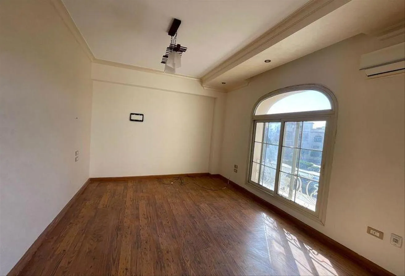 Gallery Image 13