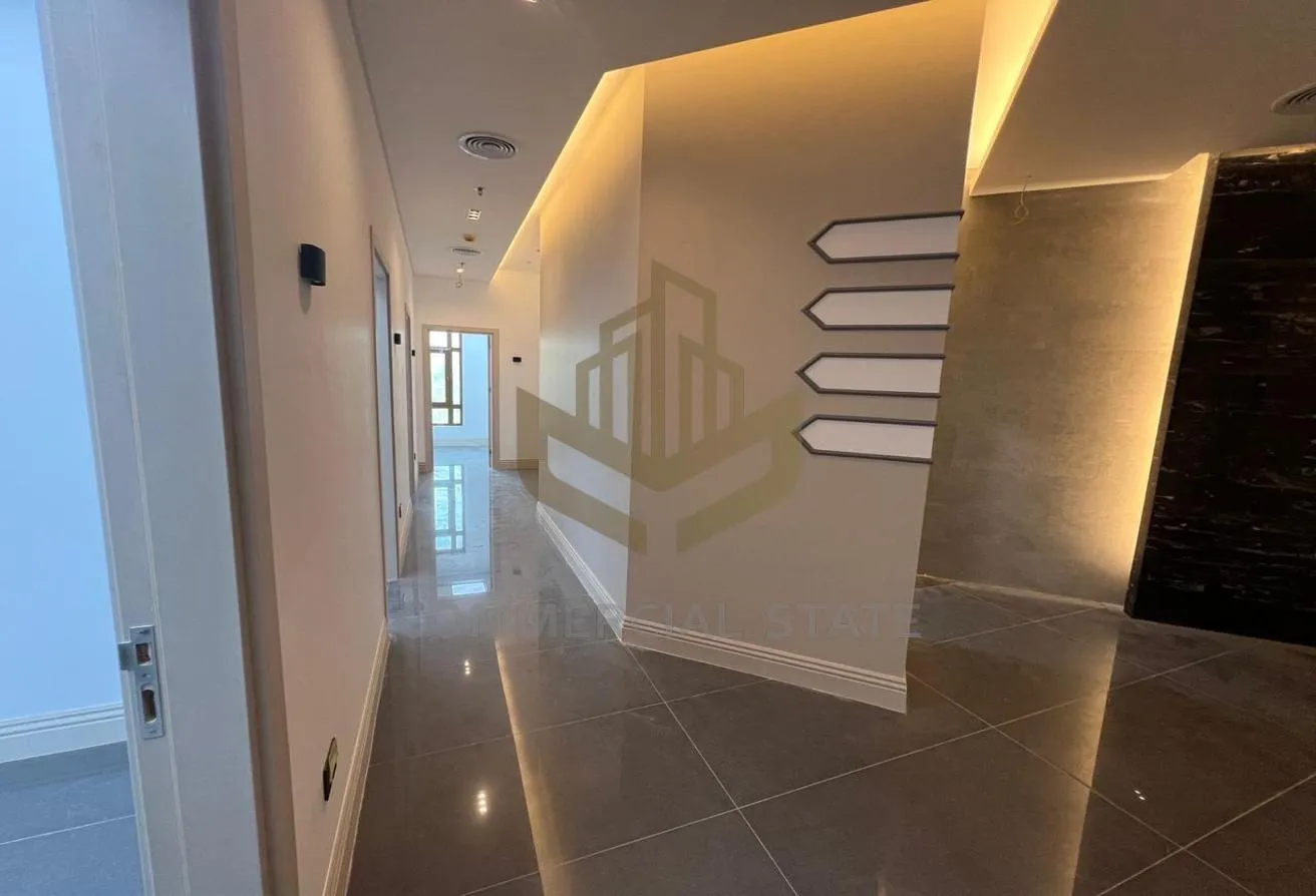 Rent in Rehab City Forth Phase: Clinic for rent at Gateway at Al Rehab 100 m2