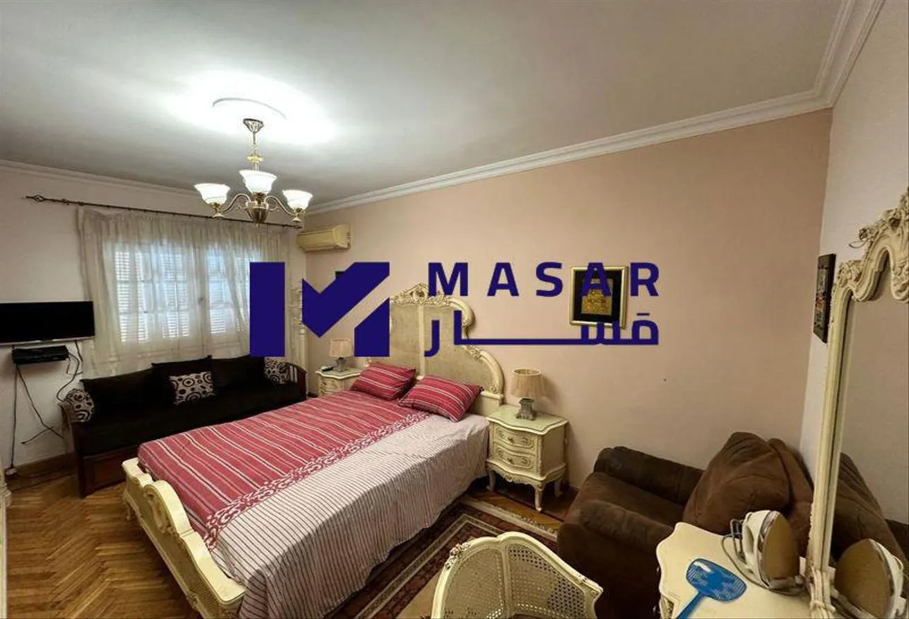 Sale in El Diplomaseen: فيلا في أرقى وأهدى أحياء التجمع الخامس استلام فوري