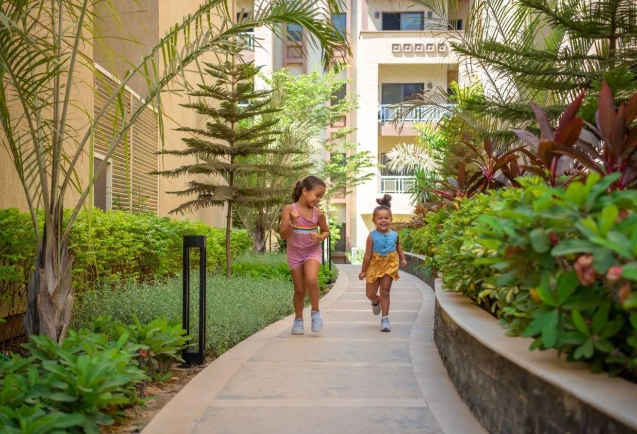Sale in Green 6: Ground Apartment 1year Delivery, inst 7years
