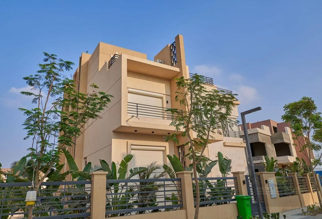 Sale in Alma: RTM villa 320m in Sheikh Zayed installment