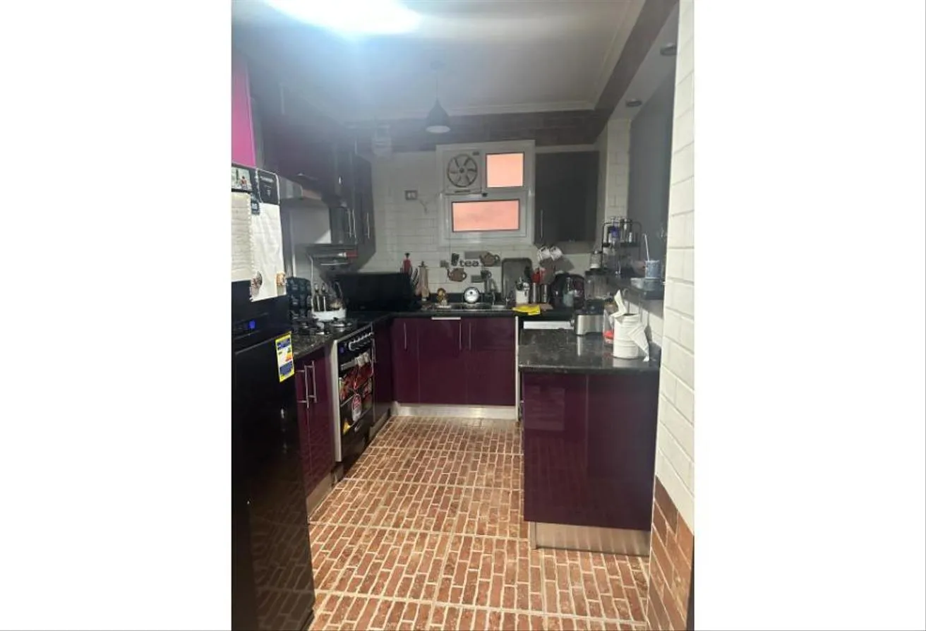 Gallery Image 12