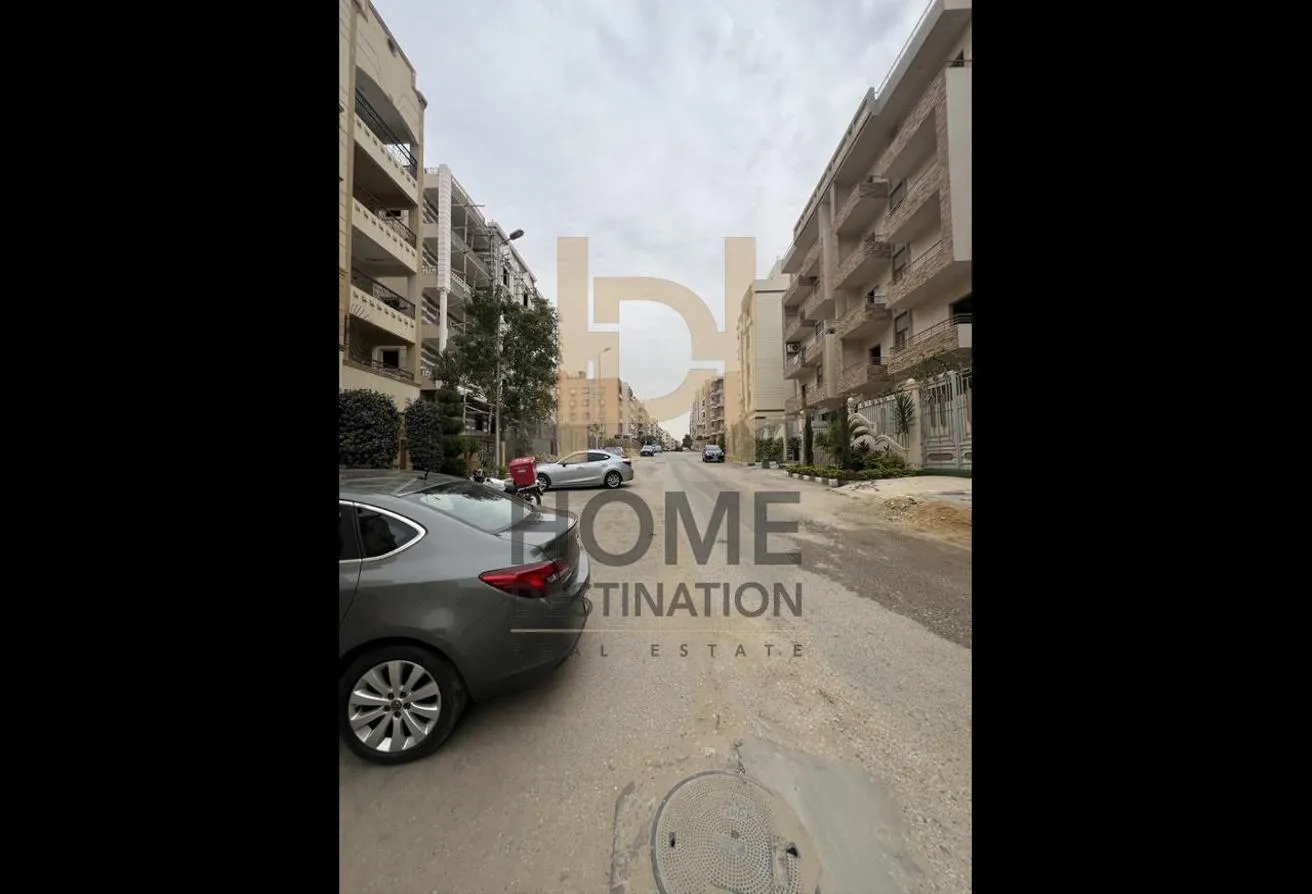Rent in North Lotus: **Apartment for Rent in the Fifth Settlement**