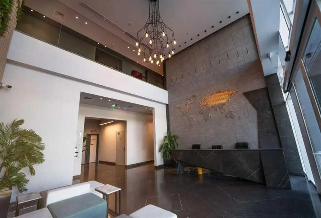 Gallery Image 9