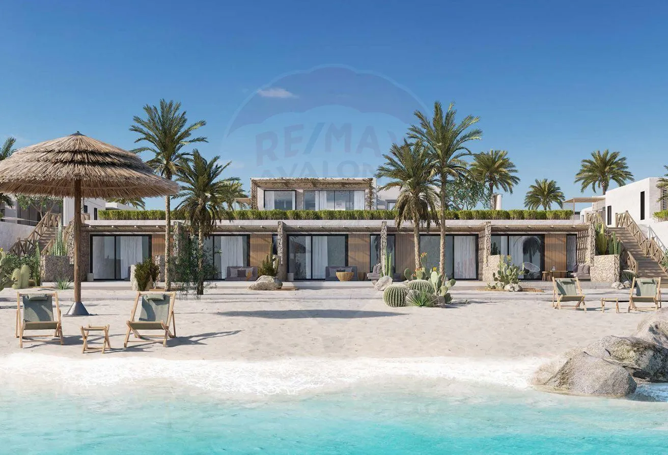 Sale in Ras Al Hekma: Chalet for sale (Masyaf - Ras El Hekma) 102 m