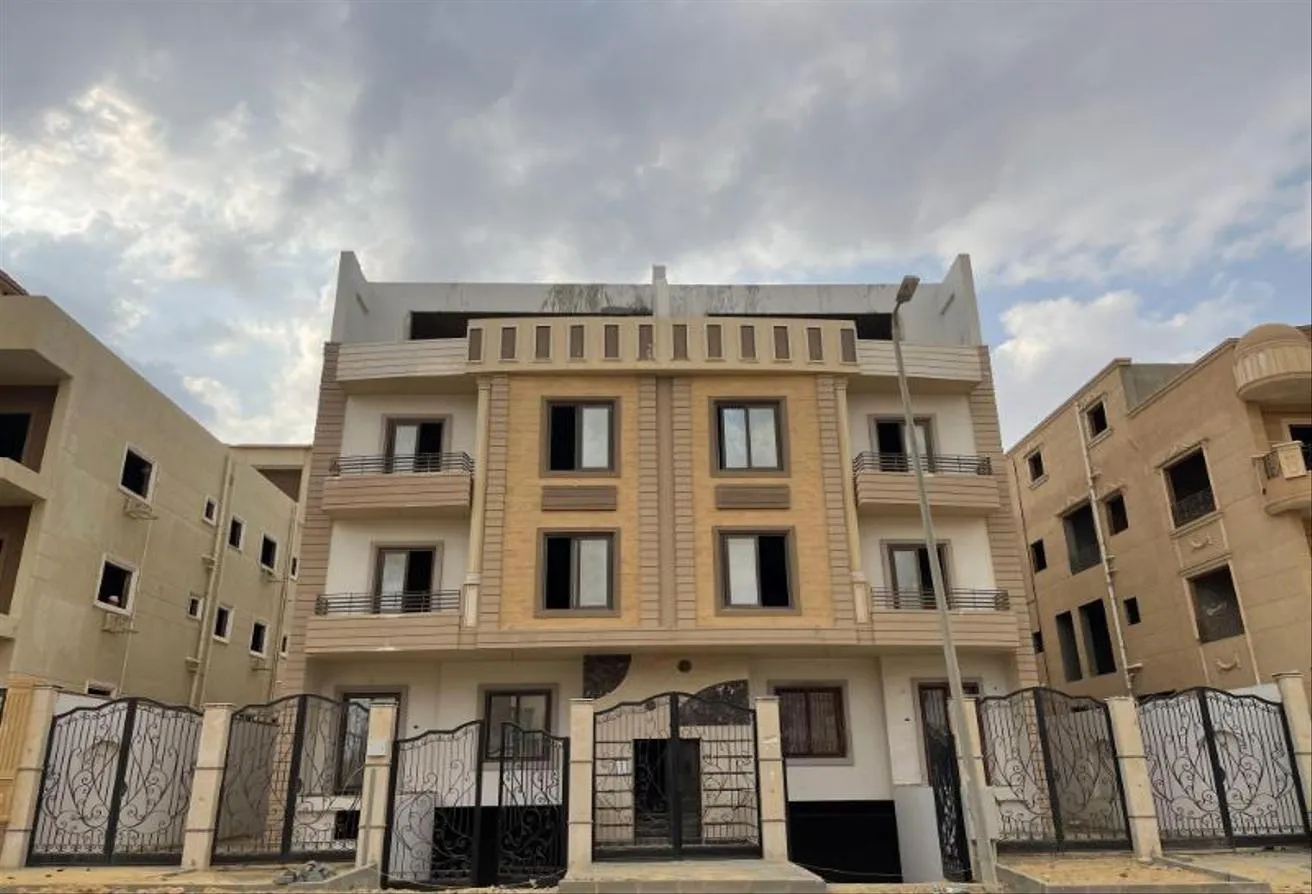 Sale in North House: Apartment corner view project
