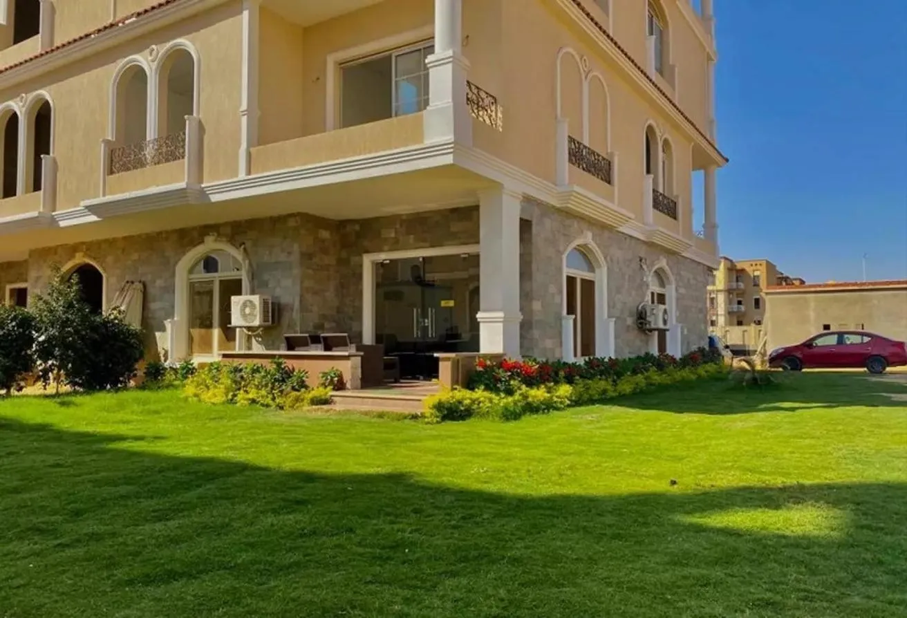 Sale in Kayan: Duplex immediate delivery behind Mall of Arabia 5y