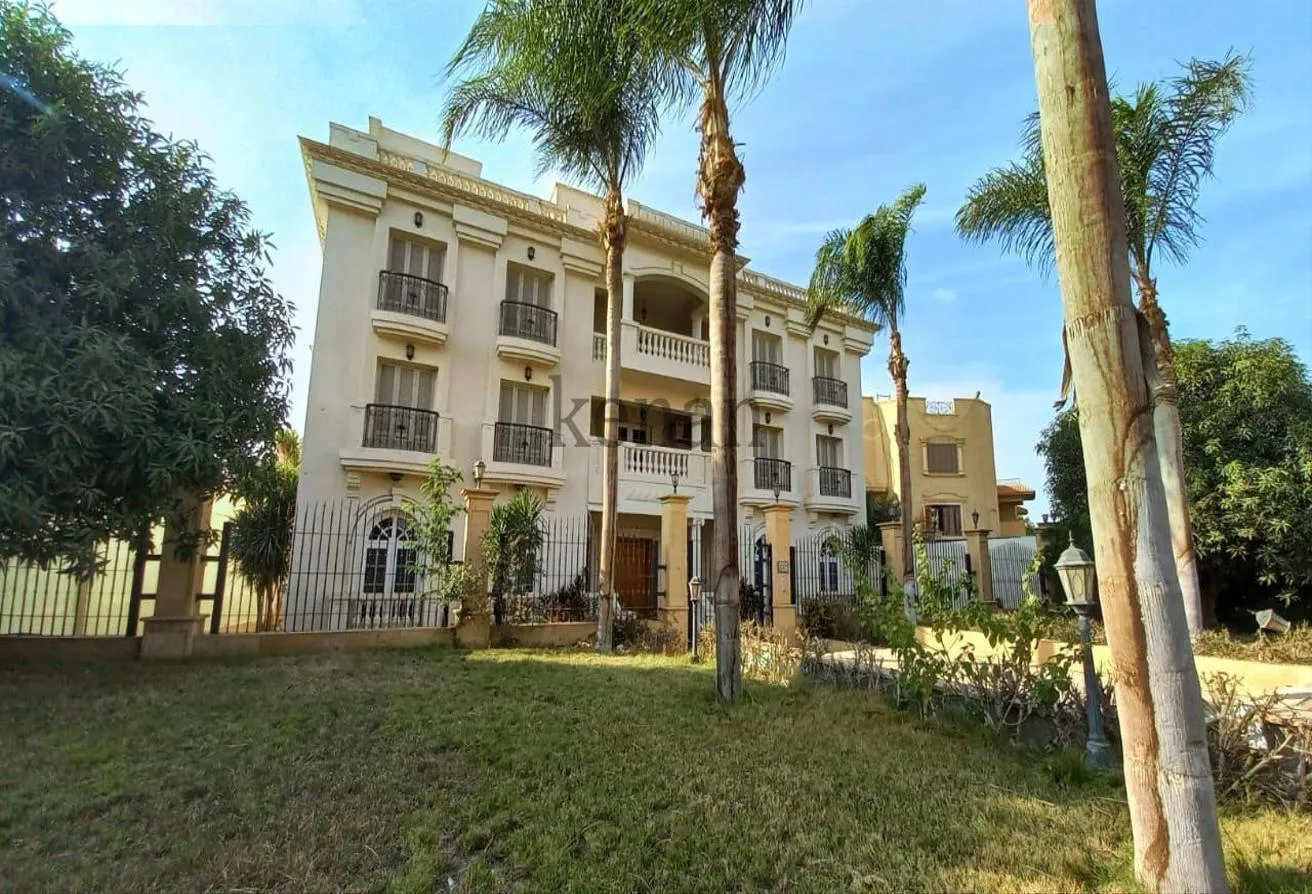 Sale in Touristic Zone 1: Luxury Palace for sale 6 October