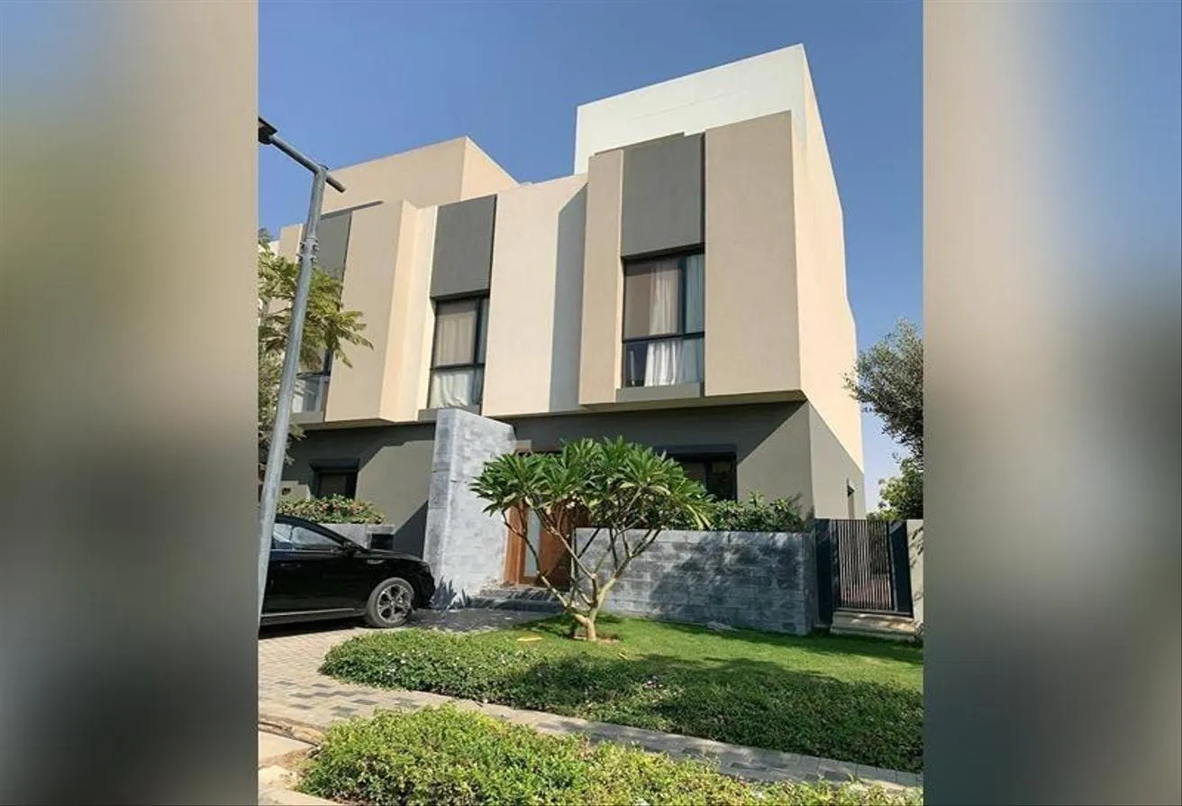 Sale in Al Burouj Compound: Standalone for sale with 15%dp inst, 6ys Al-Burouj