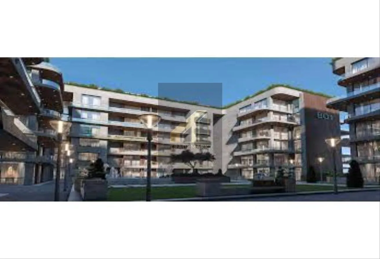Sale in J East: under market price apartment with garden-New Cairo