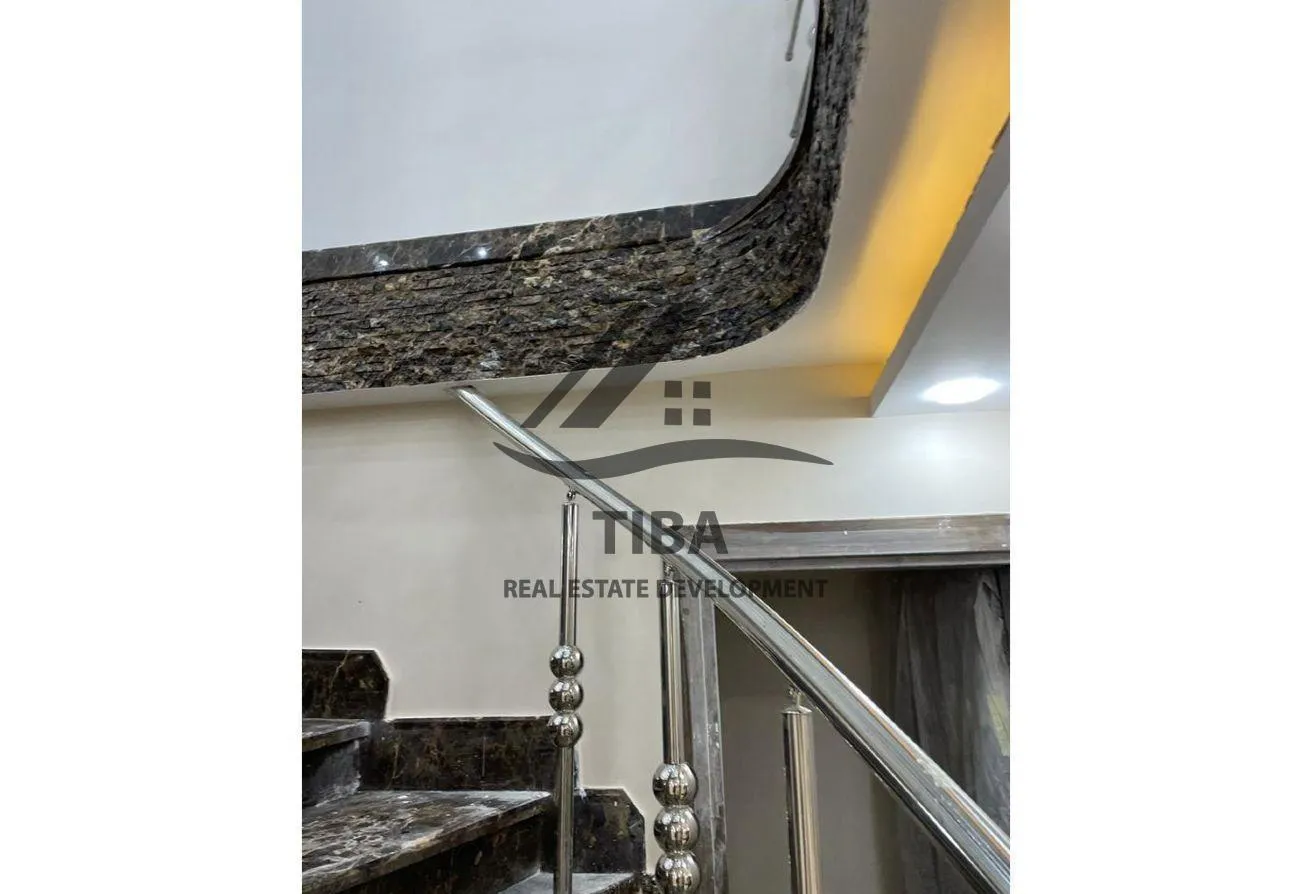 Gallery Image 16