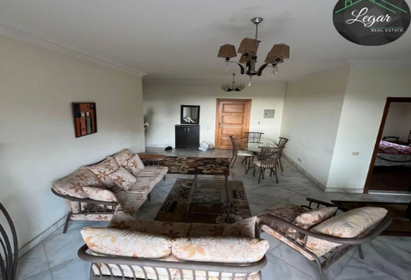 Rent in Casa: duplex ground for rent in Westown Beverly Hills