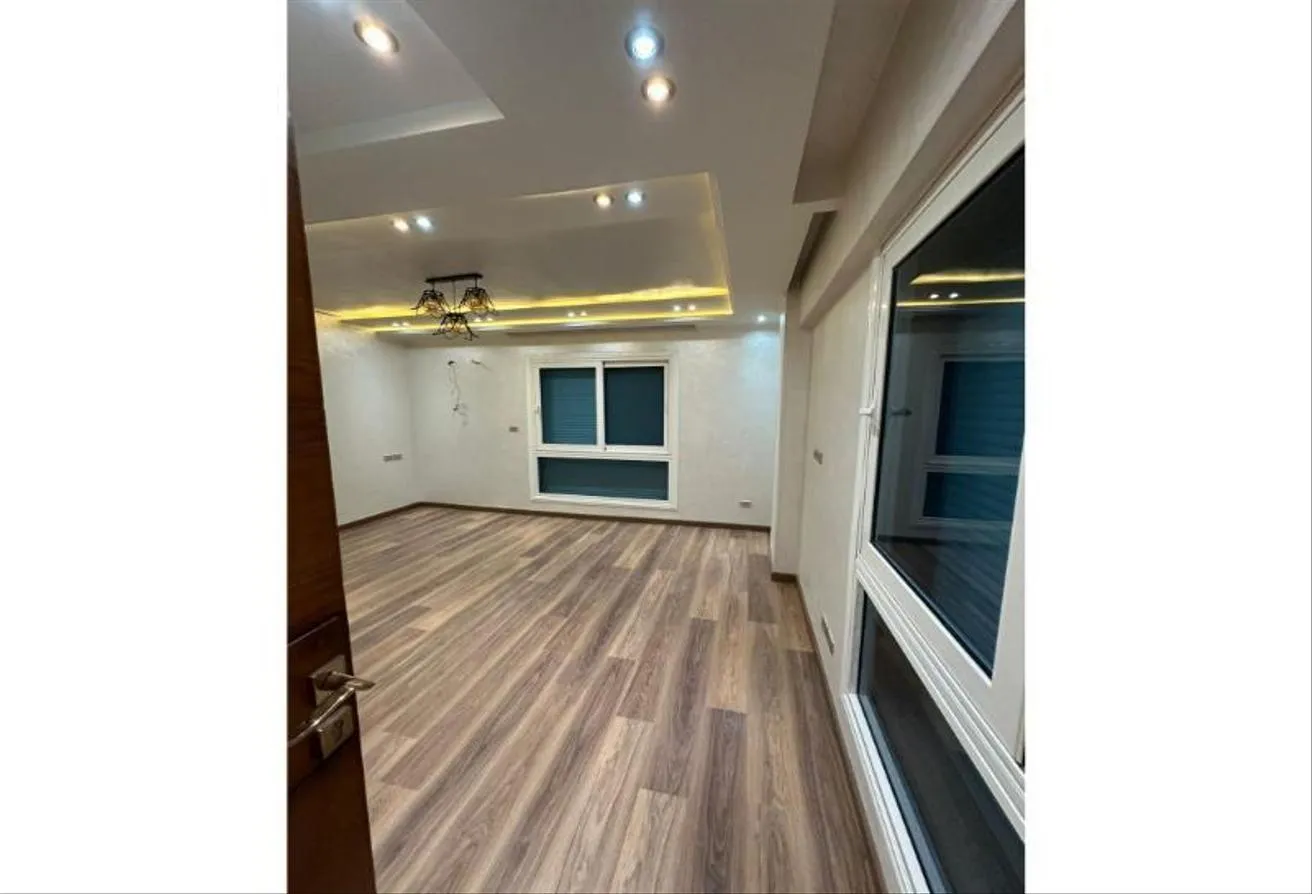 Gallery Image 8